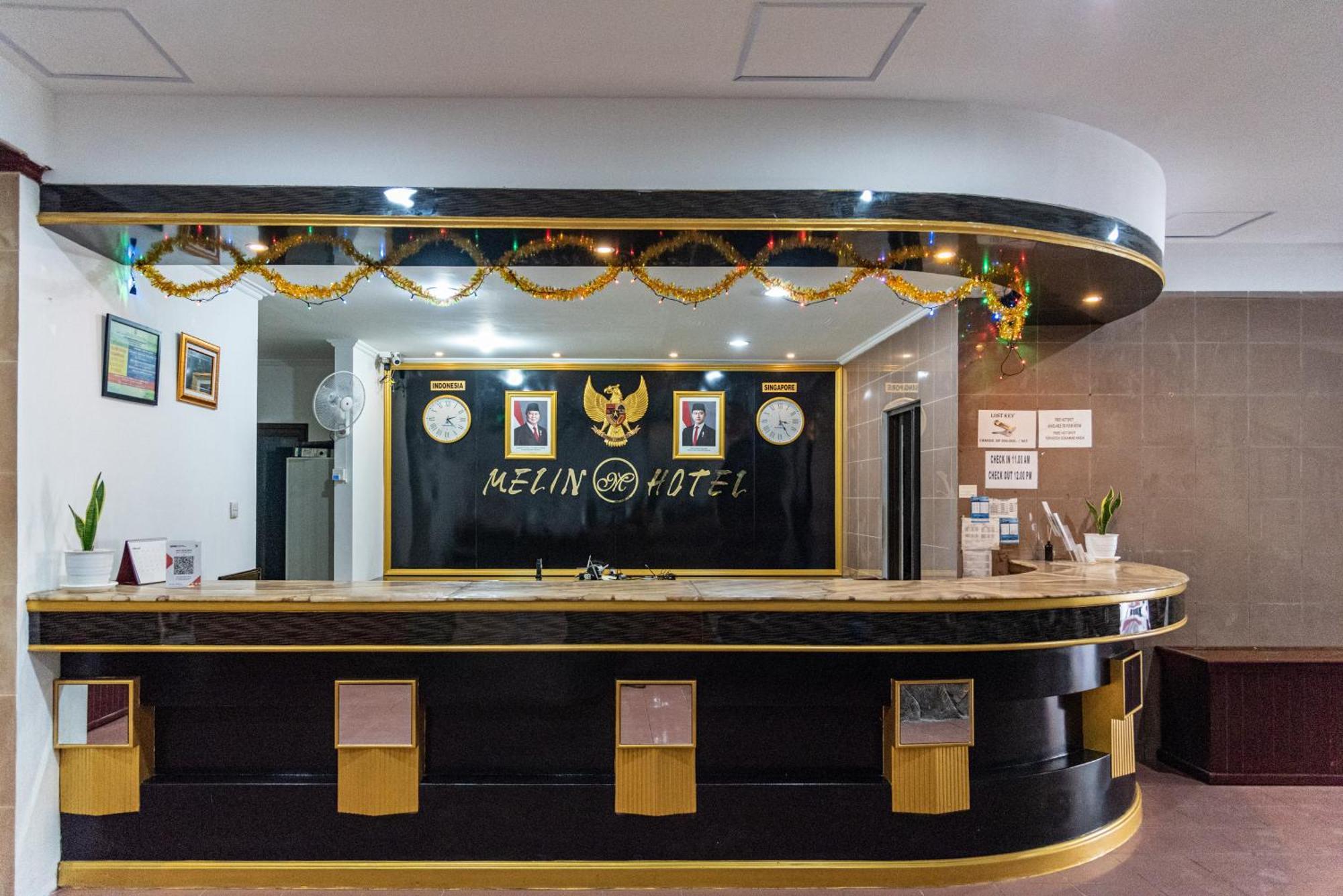 Melin Hotel Tanjungpinang Esterno foto