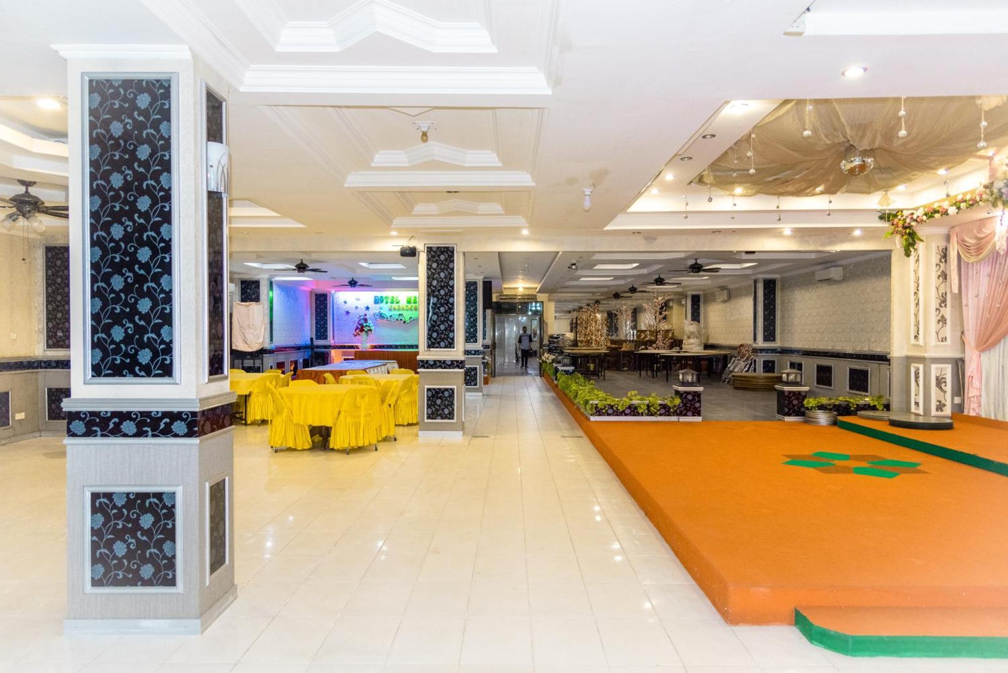 Melin Hotel Tanjungpinang Esterno foto