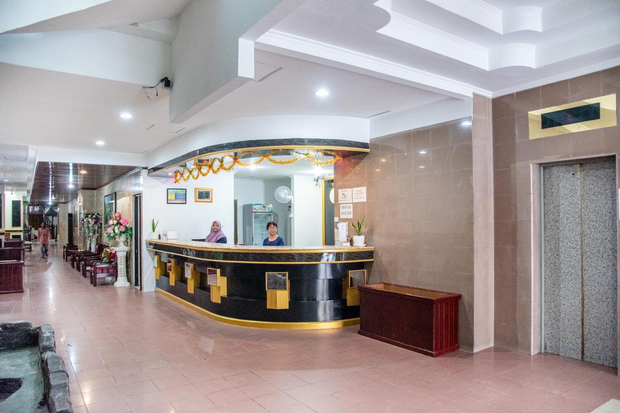Melin Hotel Tanjungpinang Esterno foto